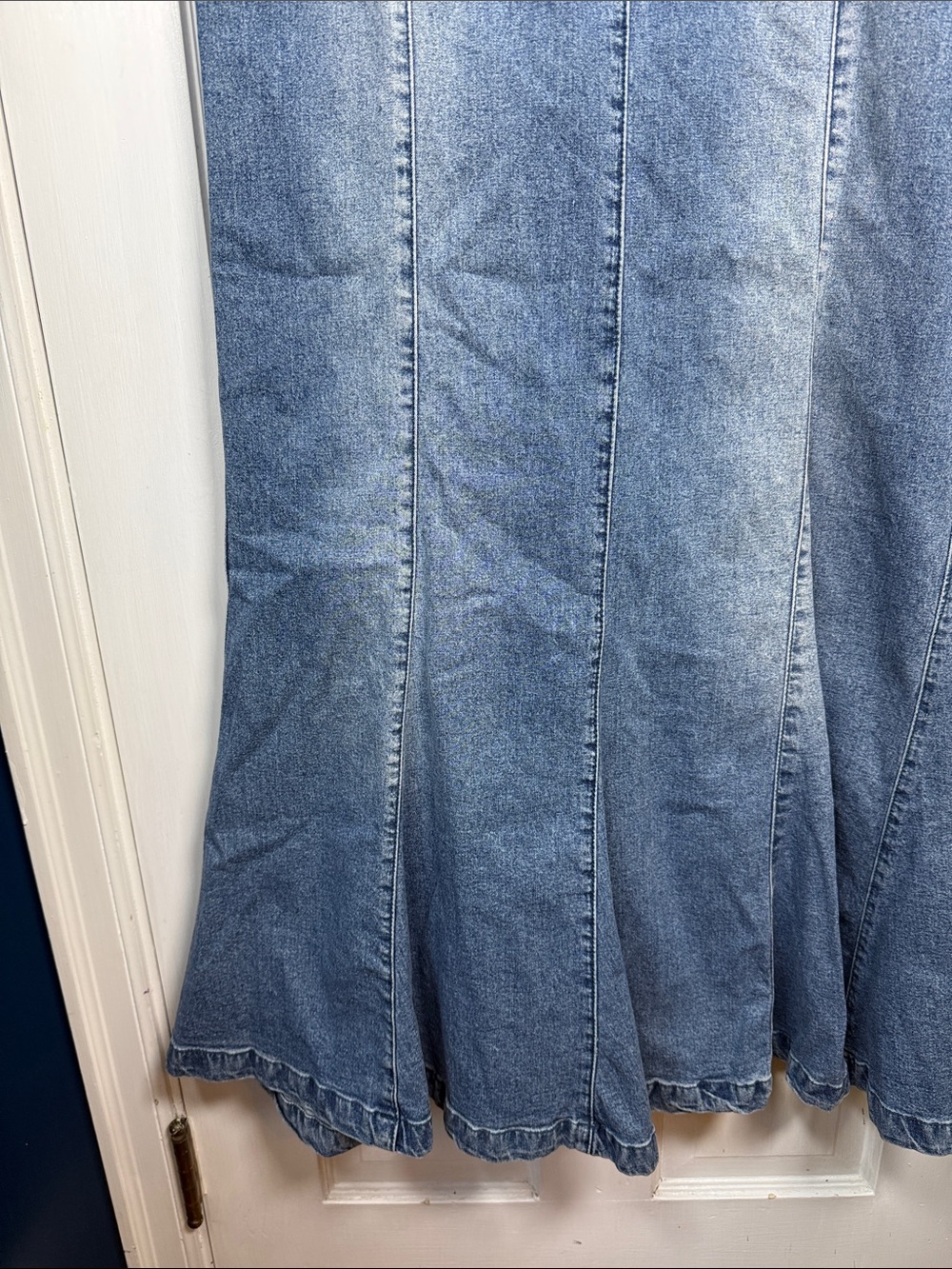Midnight Velvet Vintage Long Denim Bedazzled  Mermaid Jean Y2K Skirt W2543 Sz L - Picture 4 of 8